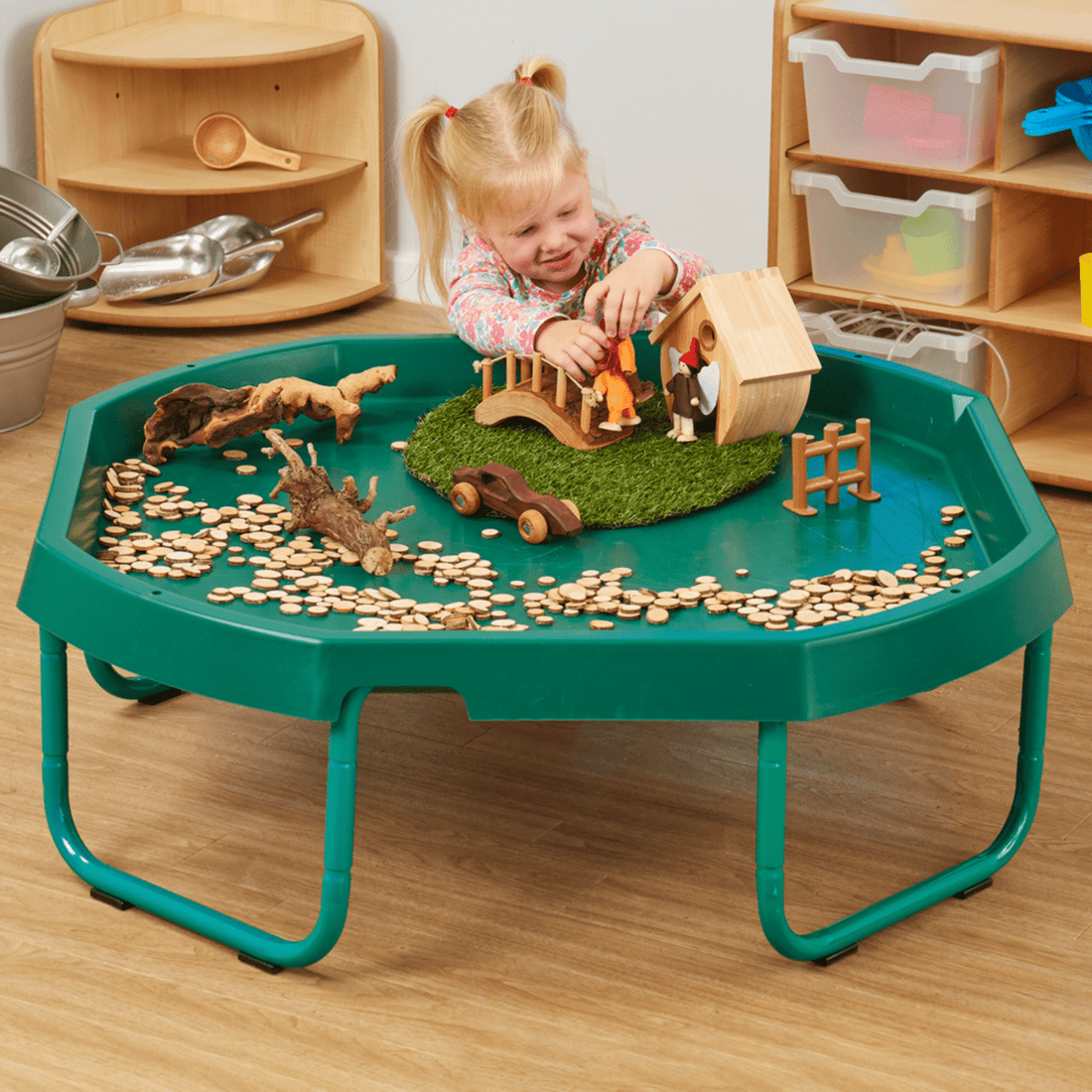 Tuff Tray: de ideale basis voor sensorisch spel en spelenderwijs leren - Playlaan