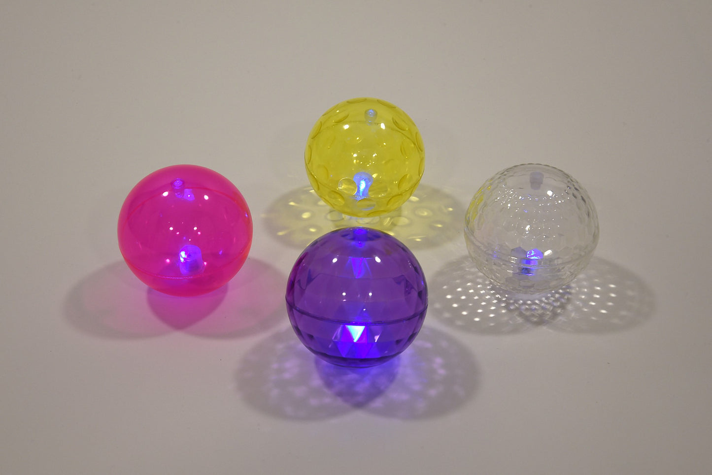 Tickit - Sensorische Flashing Licht Ballen Texture 4 stuks