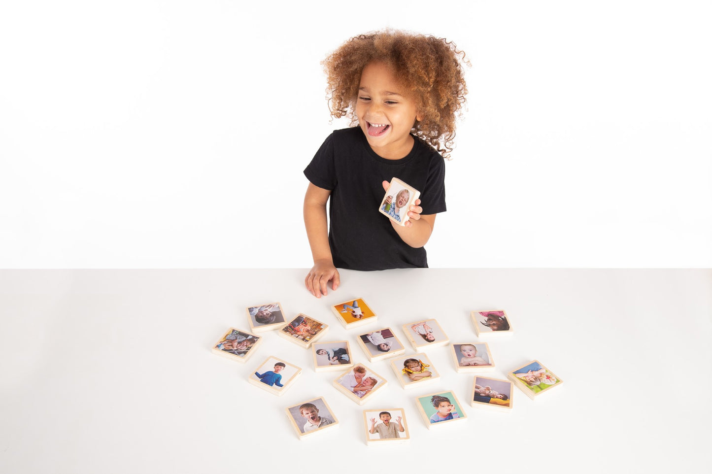Tickit - My Emotions Houten Tegels Set van 18