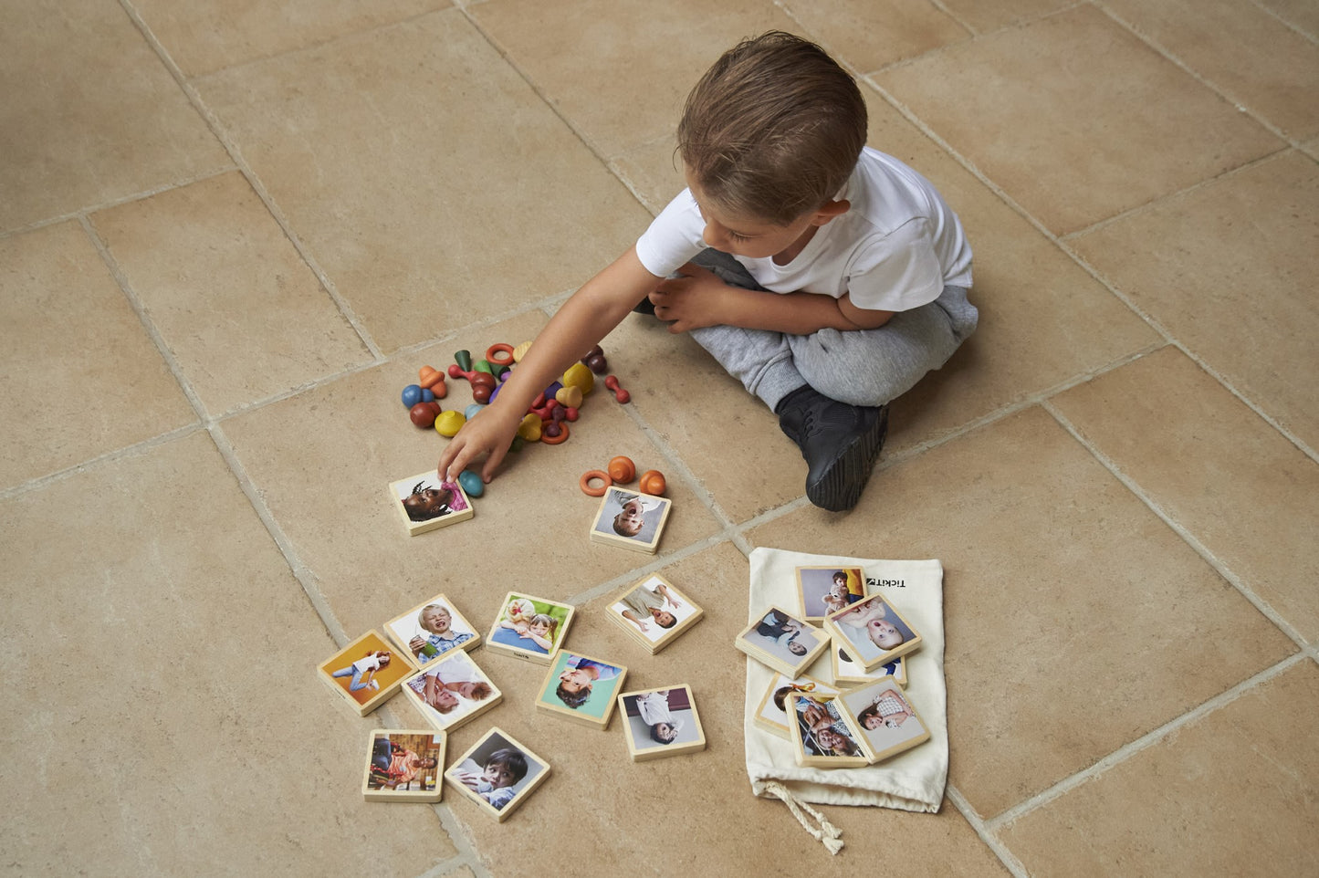 Tickit - My Emotions Houten Tegels Set van 18