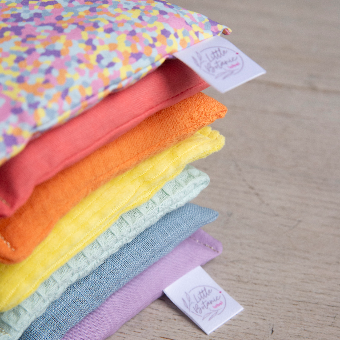 Little Botanic label - Sensorische Pittenzakjes - Pastel + confetti pastel