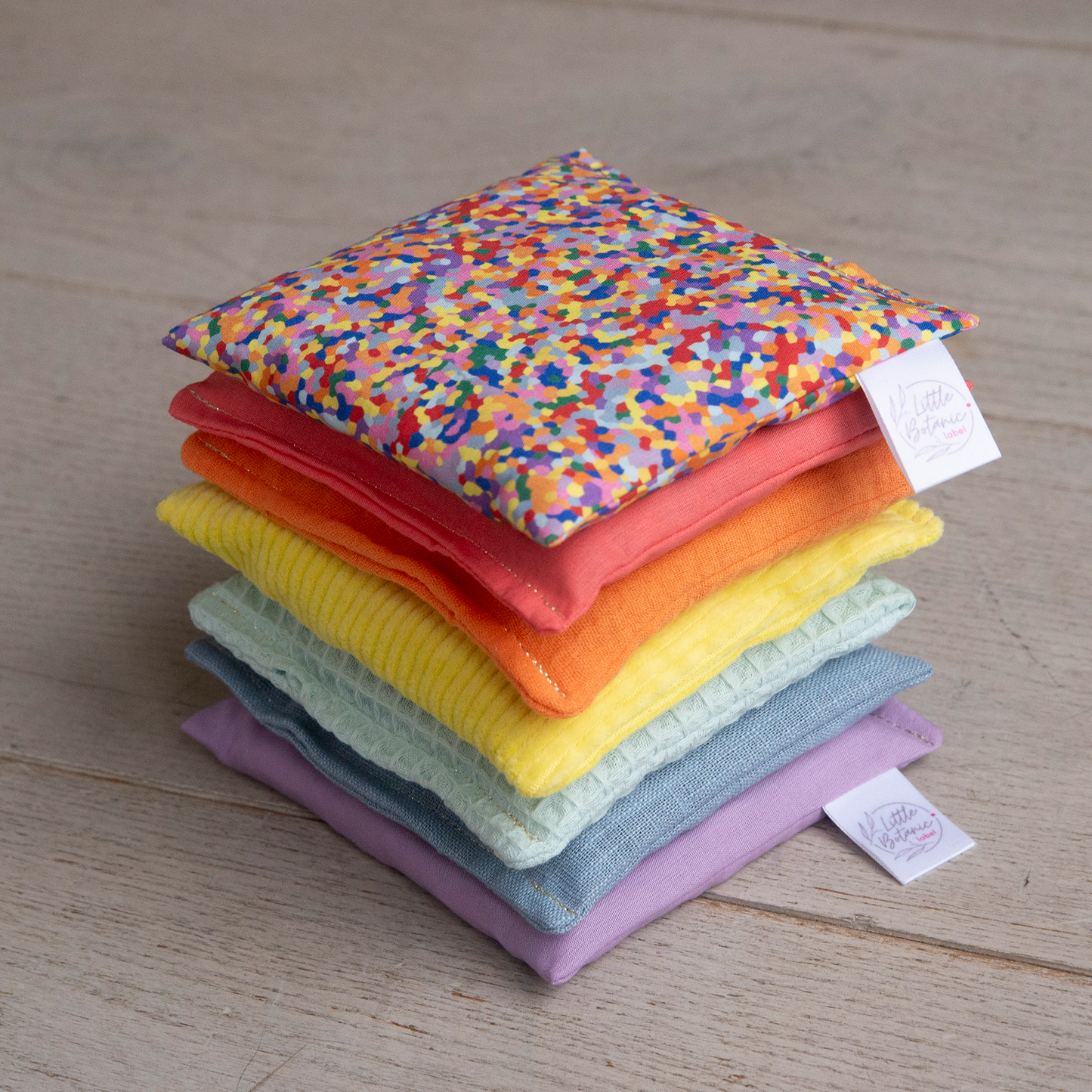 Little Botanic label - Sensorische Pittenzakjes - Pastel + super confetti