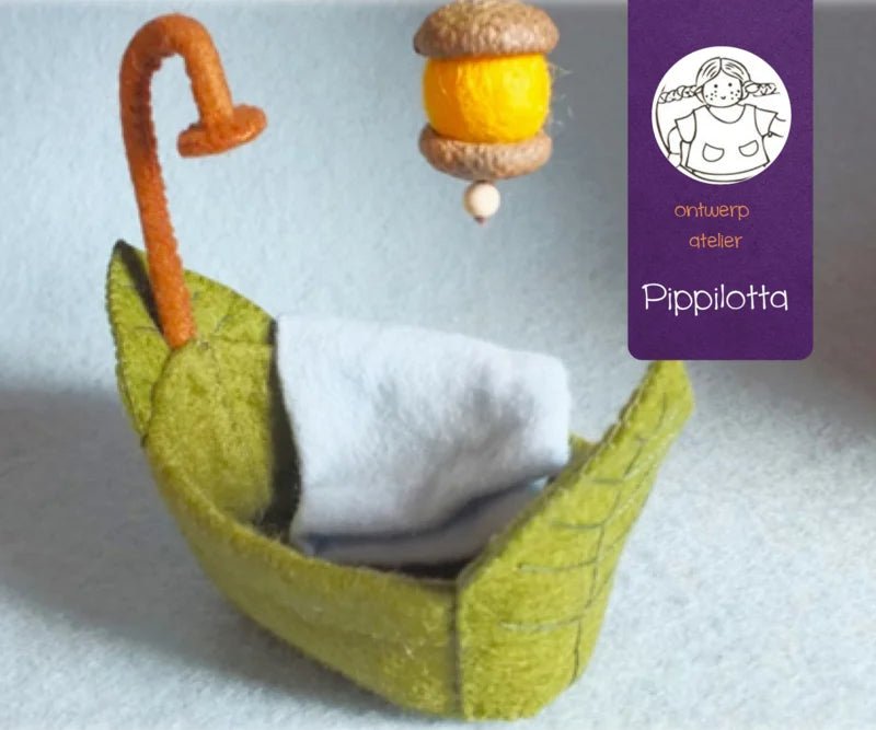 Atelier Pippilotta - Atelier Pippilotta - Bladerbadje met handdoek en eikellampje - Knutselpakket - Playlaan