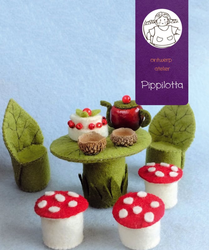 Atelier Pippilotta - Atelier Pippilotta - Kabouterfeestje stoelen en tafel - Knutselpakket - Playlaan