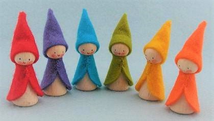 Atelier Pippilotta - Regenboog Kabouters helder set van 6 - DIY Knutselpakket - Playlaan