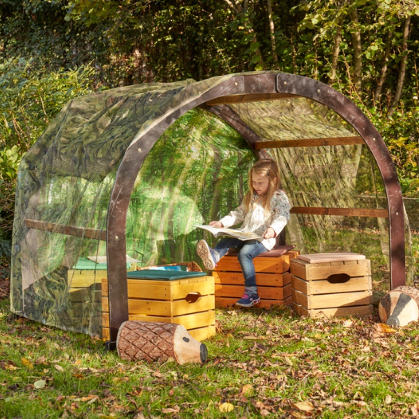 Cosy - Umbu Group Boog Den Buiten - Playlaan