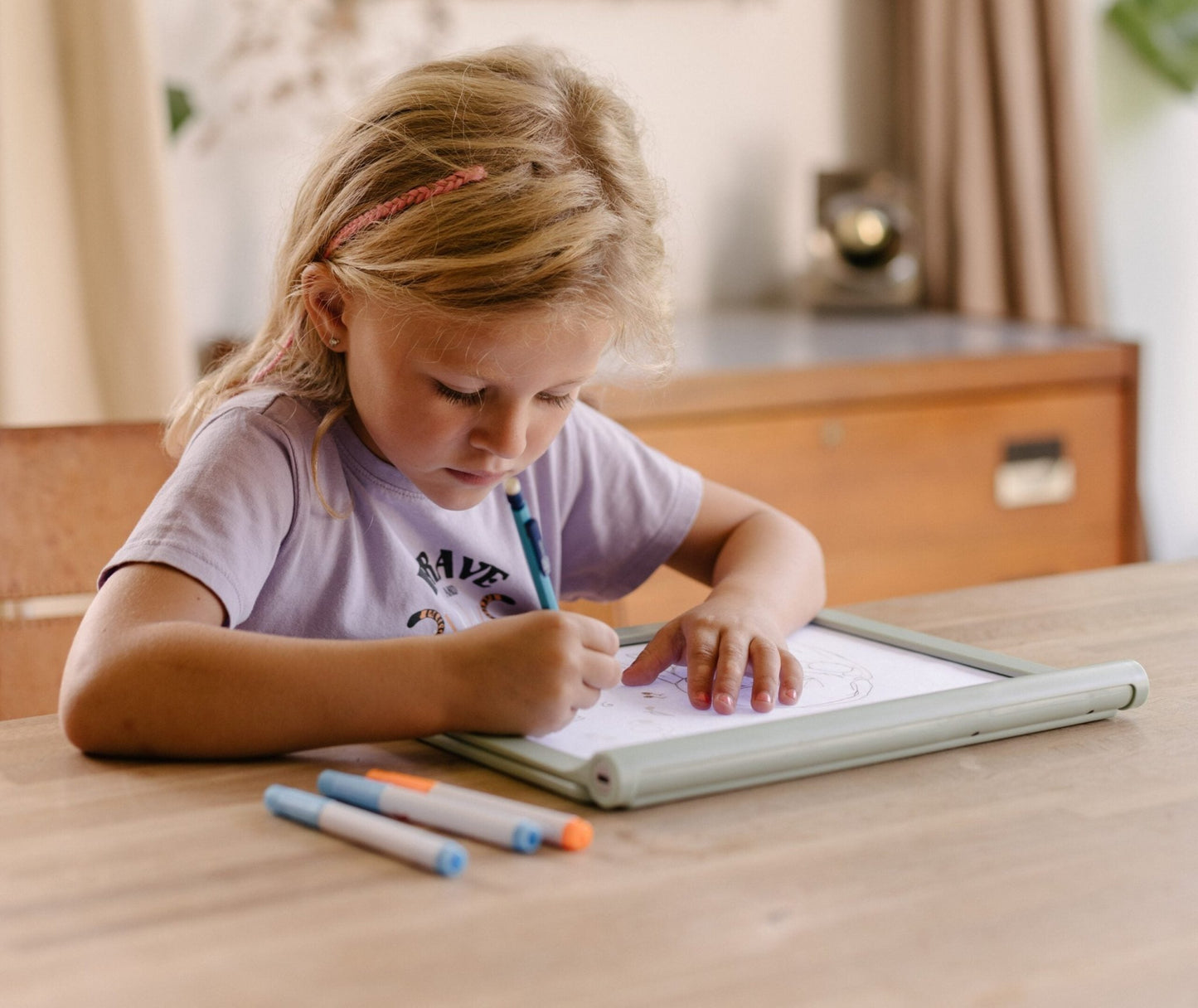 Kidywolf - KIDYDRAW-PRO Portable light tablet - Playlaan