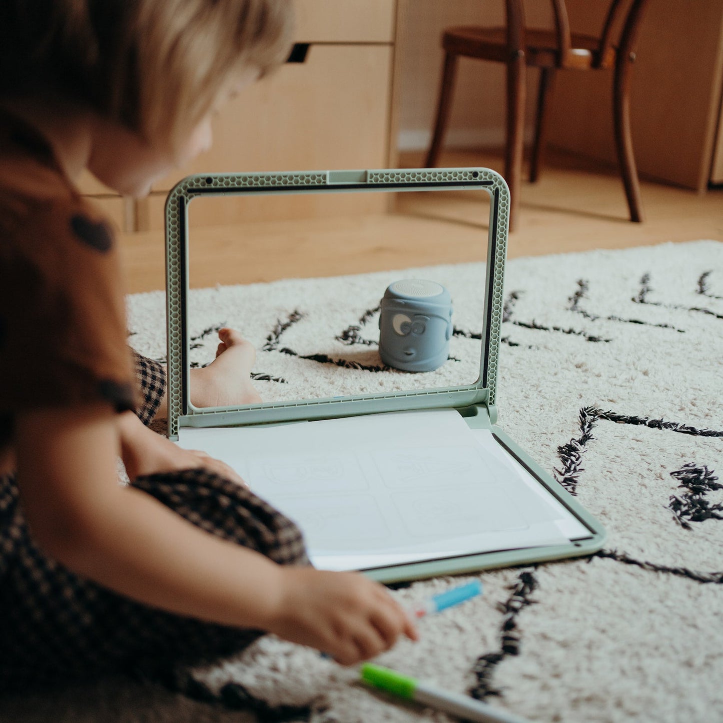 Kidywolf - KIDYDRAW-PRO Portable light tablet - Playlaan