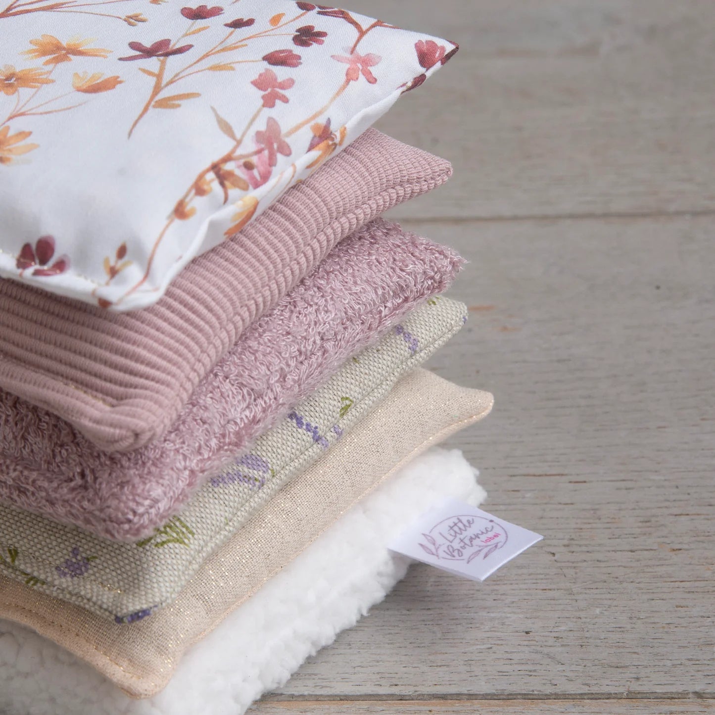 Little Botanic label - Sensorische Pittenzakjes - Mauve - Playlaan