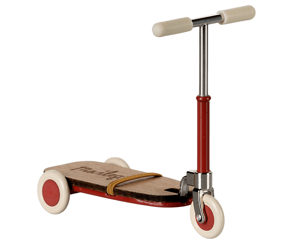 Maileg - Kick board, Mouse - Red - Playlaan