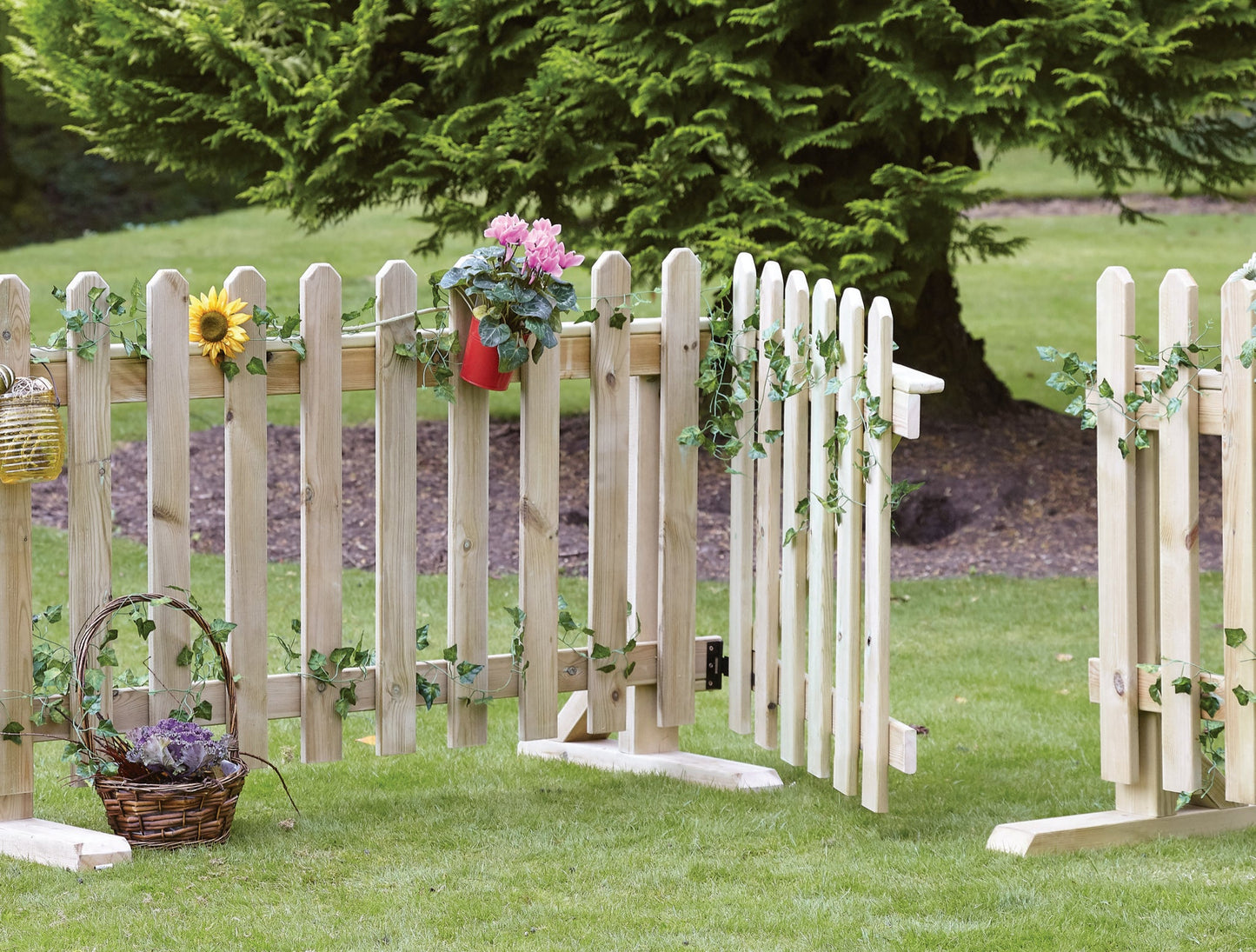 Millhouse - Millhouse - Verplaatsbaar hekpaneel met poort - Playlaan