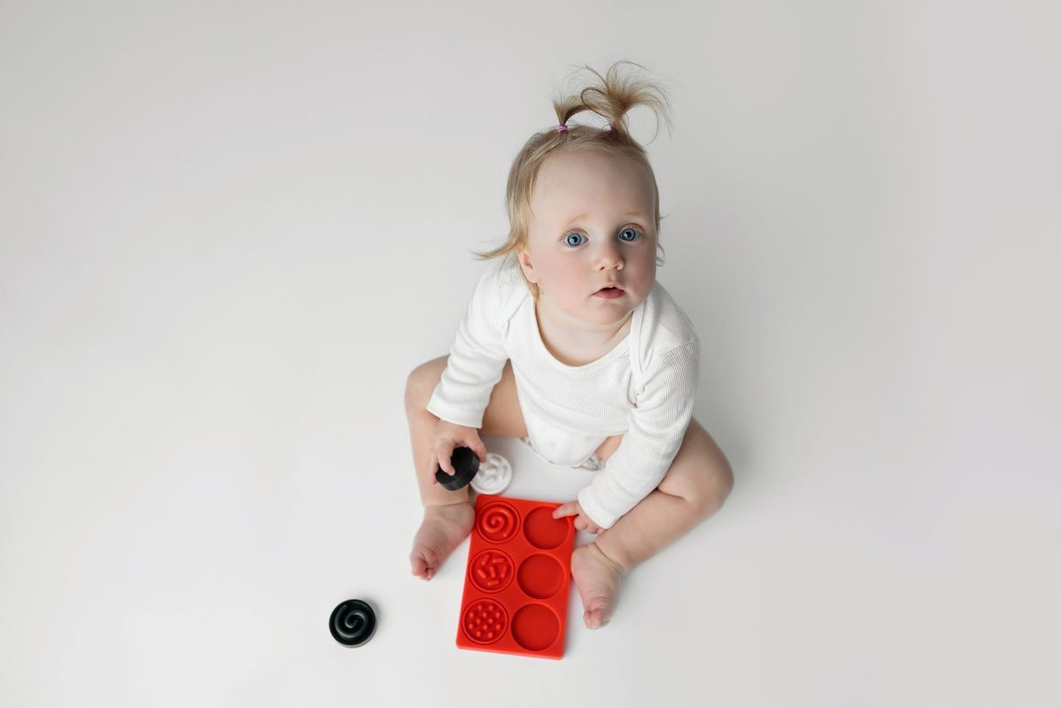 Mom's Care - Mom's Care - Sensorische puzzels - Contrast wielen - Playlaan