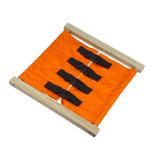 Moyo Montessori - Schoen knop Aankleedrek - Montessori - Playlaan