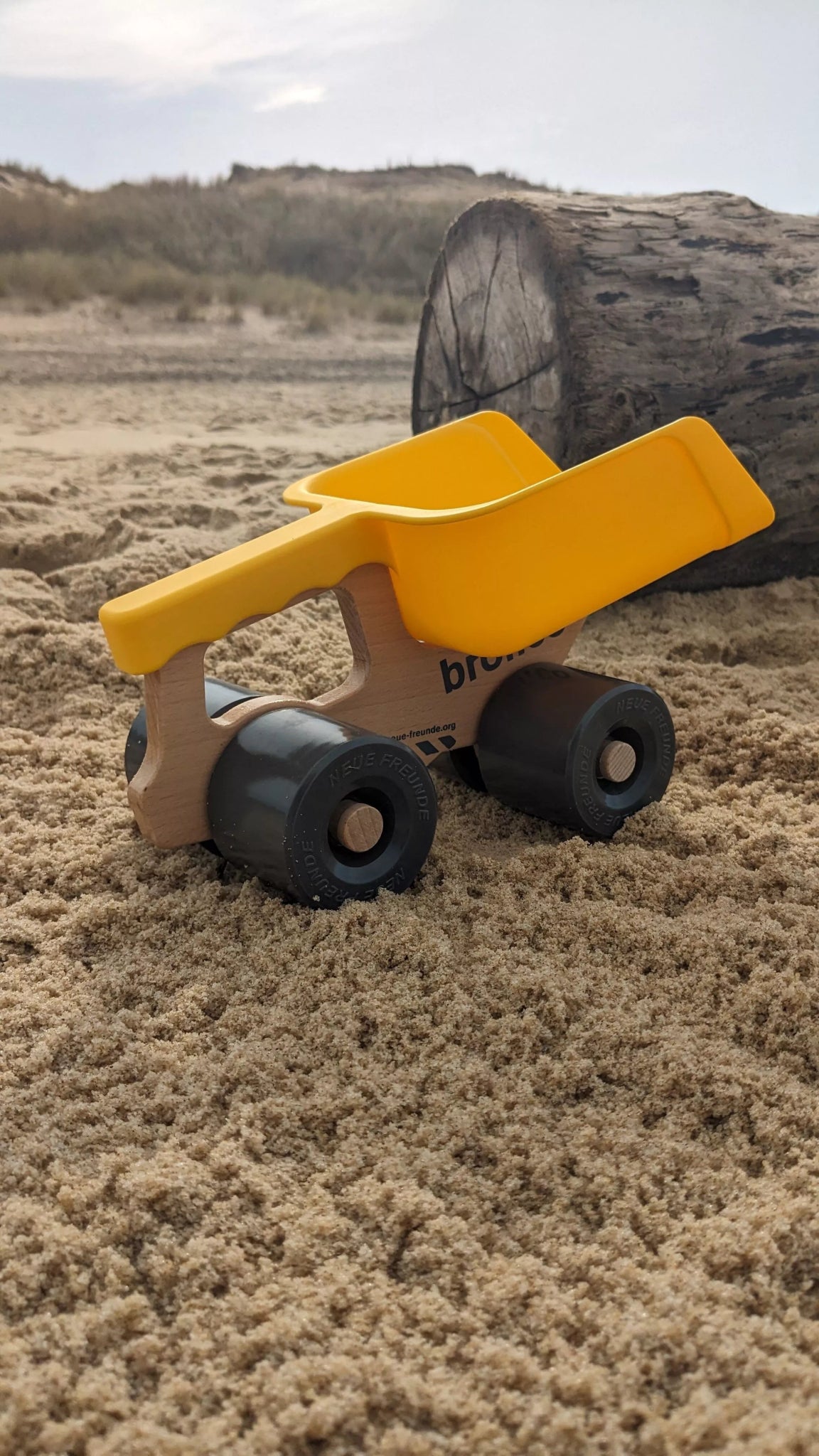 Neue Freunde - Bronco - Shovel Vrachtwagen Hout - Playlaan