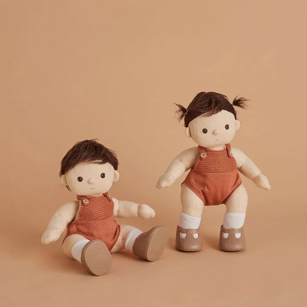Olli Ella - Dinkum Dolls - Peanut - Playlaan