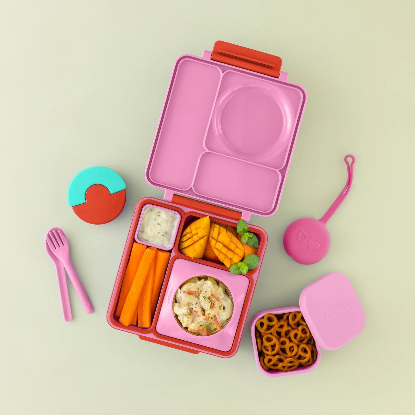 Omielife - Omielife - Omiesnacks doosje - roze - Playlaan