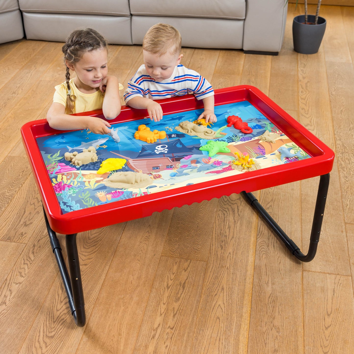 Playhouse - Play Tray Set - Zee & Dino Speelfiguren + Speelmat + Magic Sand + Mallen - Playlaan