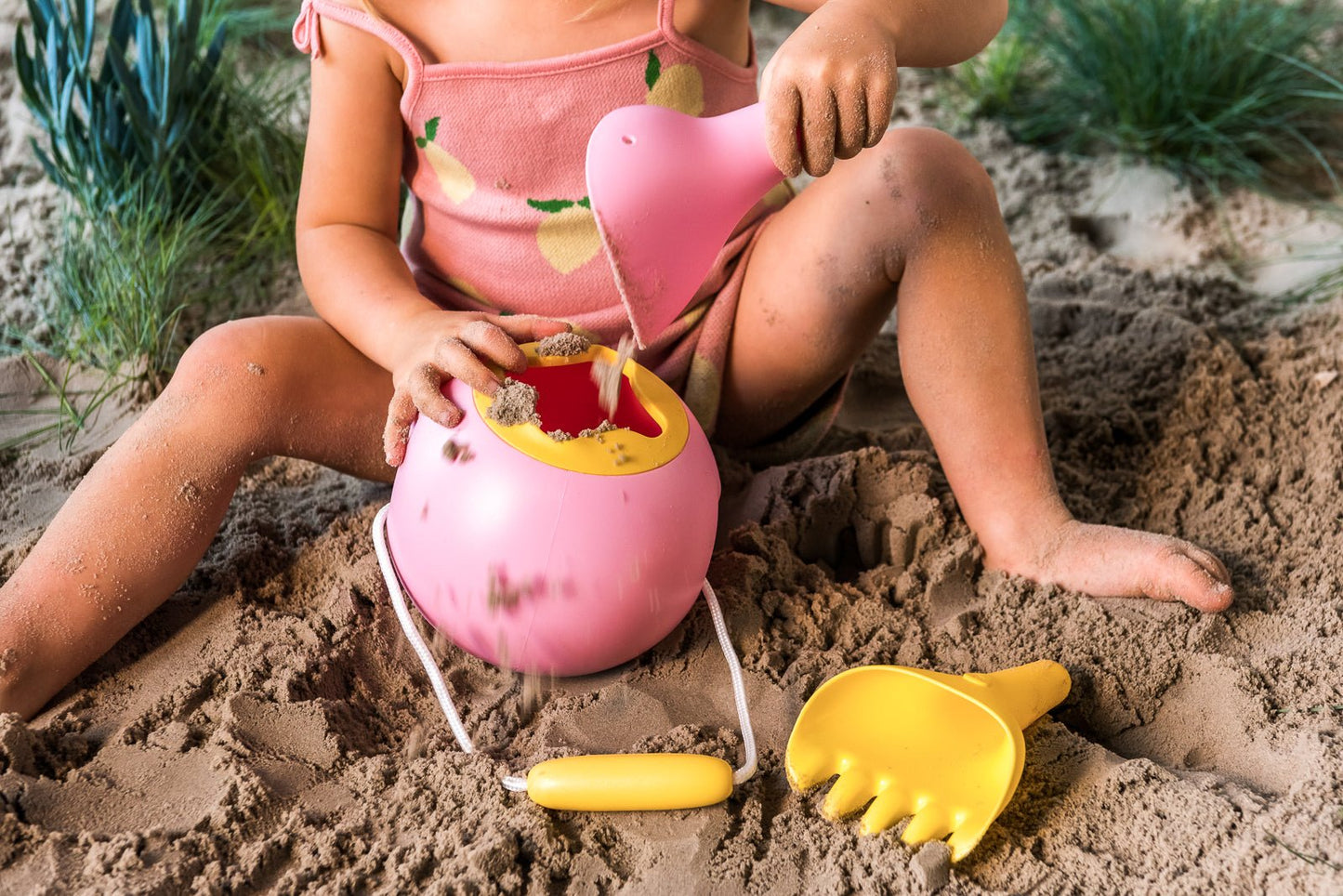 Quut - Quut - Schepje en Harkje Raki - Banana Pink - Playlaan