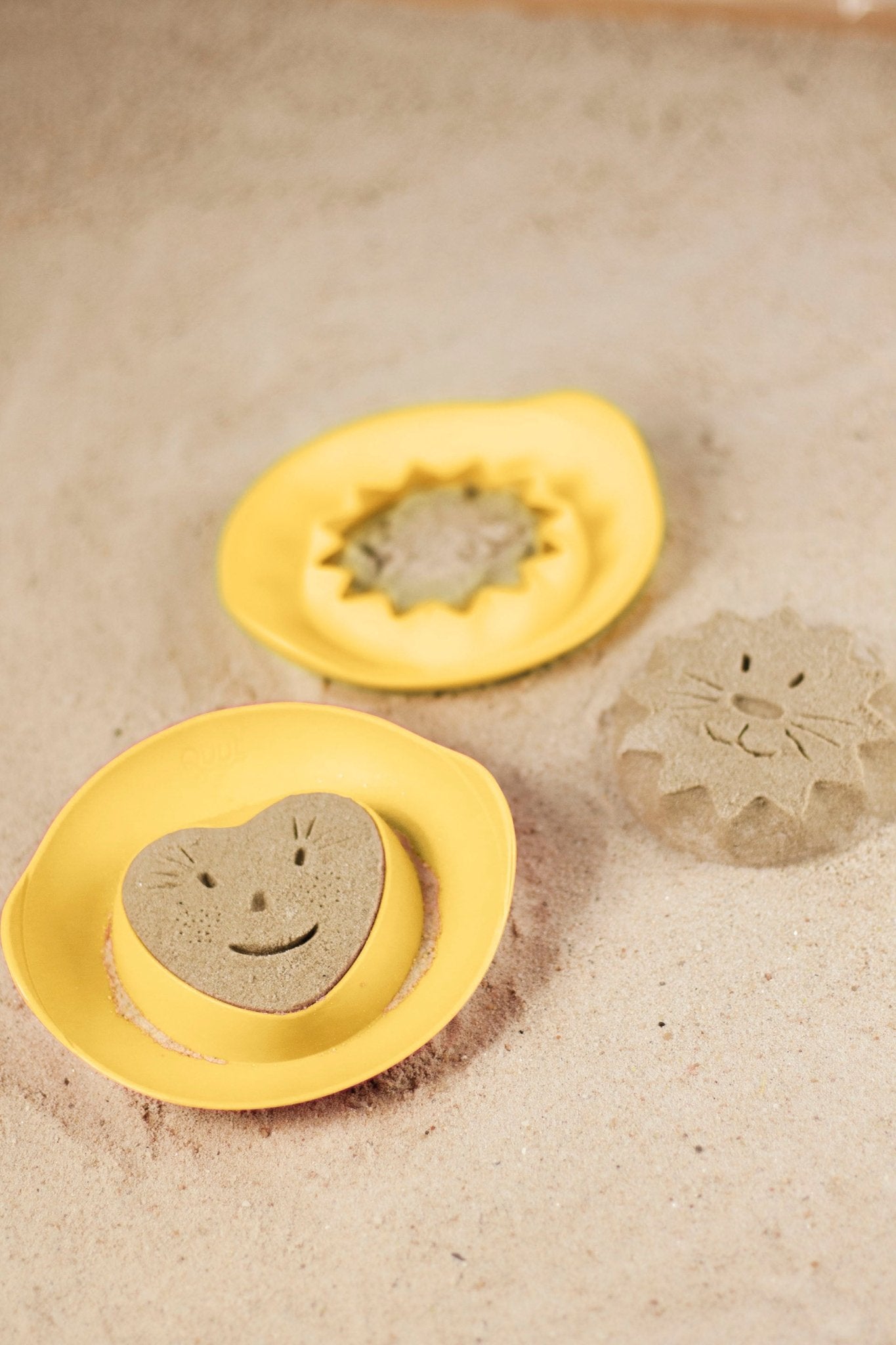 Quut - Quut - Strandset Triplet - Playlaan