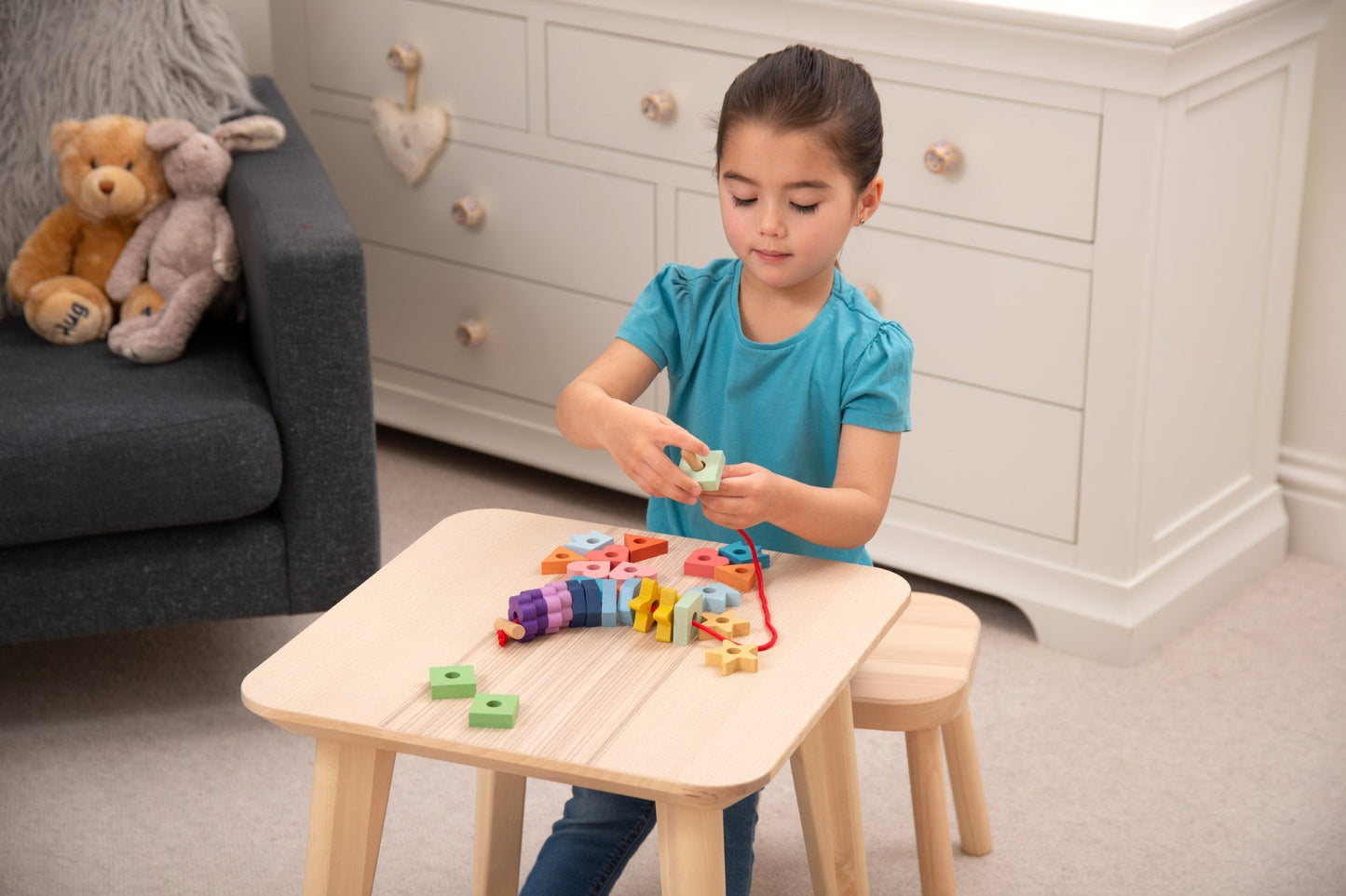 Tickit - RAINBOW WOODEN LACING SHAPES 28st - Playlaan