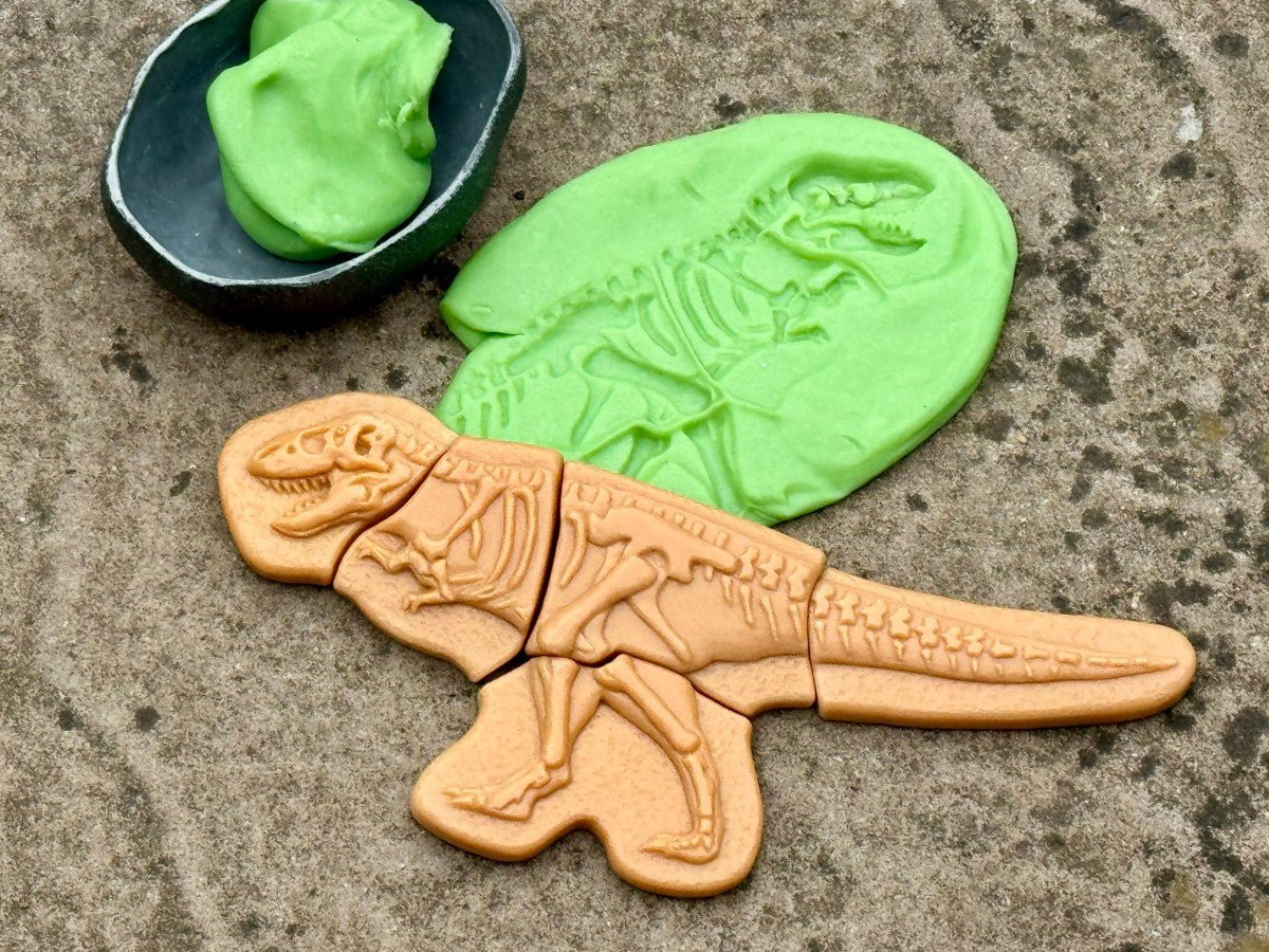 Yellow Door - Dig and Discover - Ankylosaurus & Tyrannosaurus Rex - Playlaan