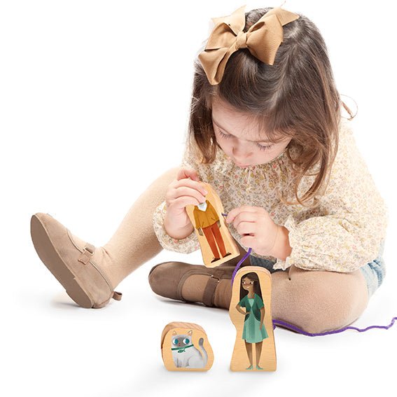 Akros - Lacing Families Of The World - Playlaan