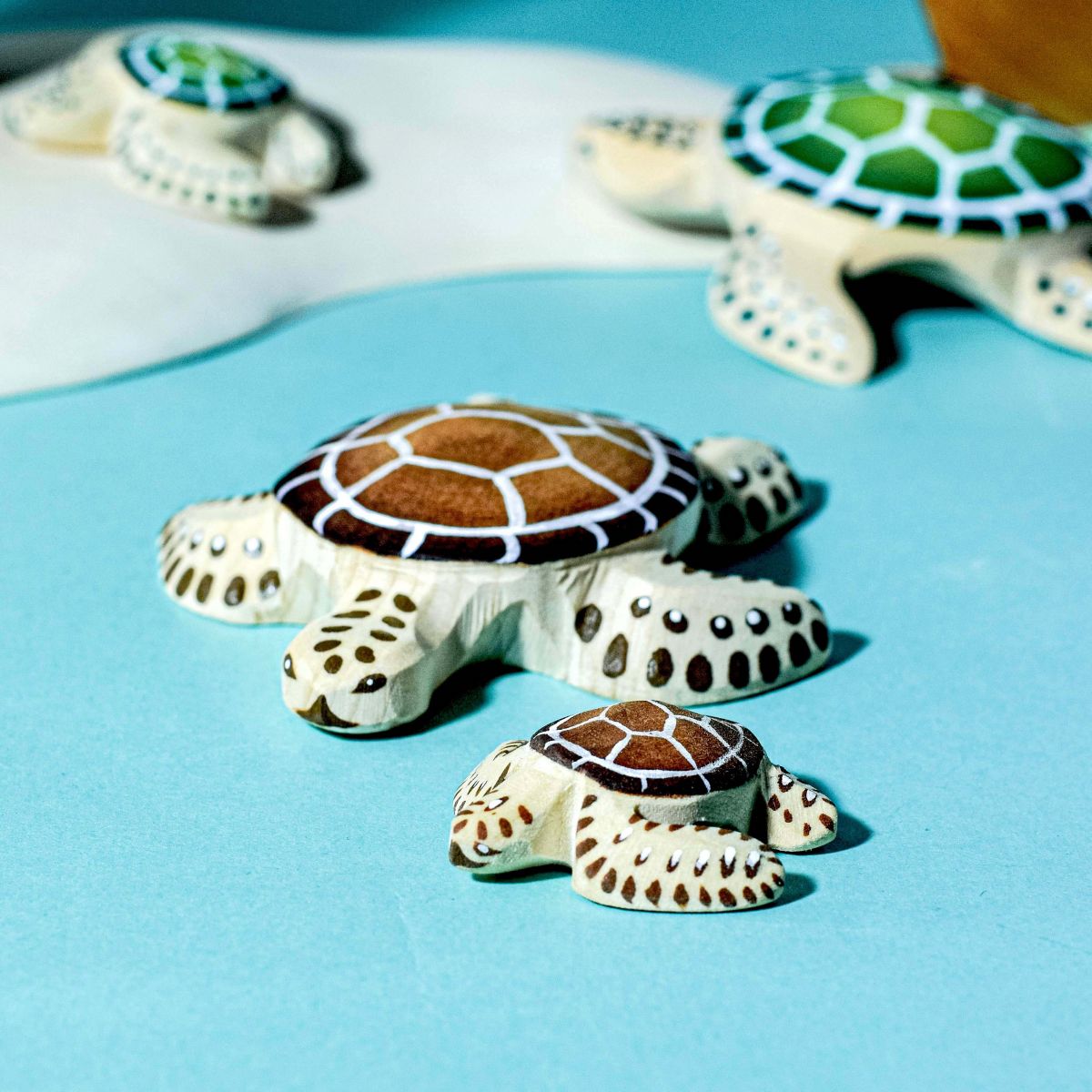 Bumbu Toys - Baby schildpad bruin - Playlaan