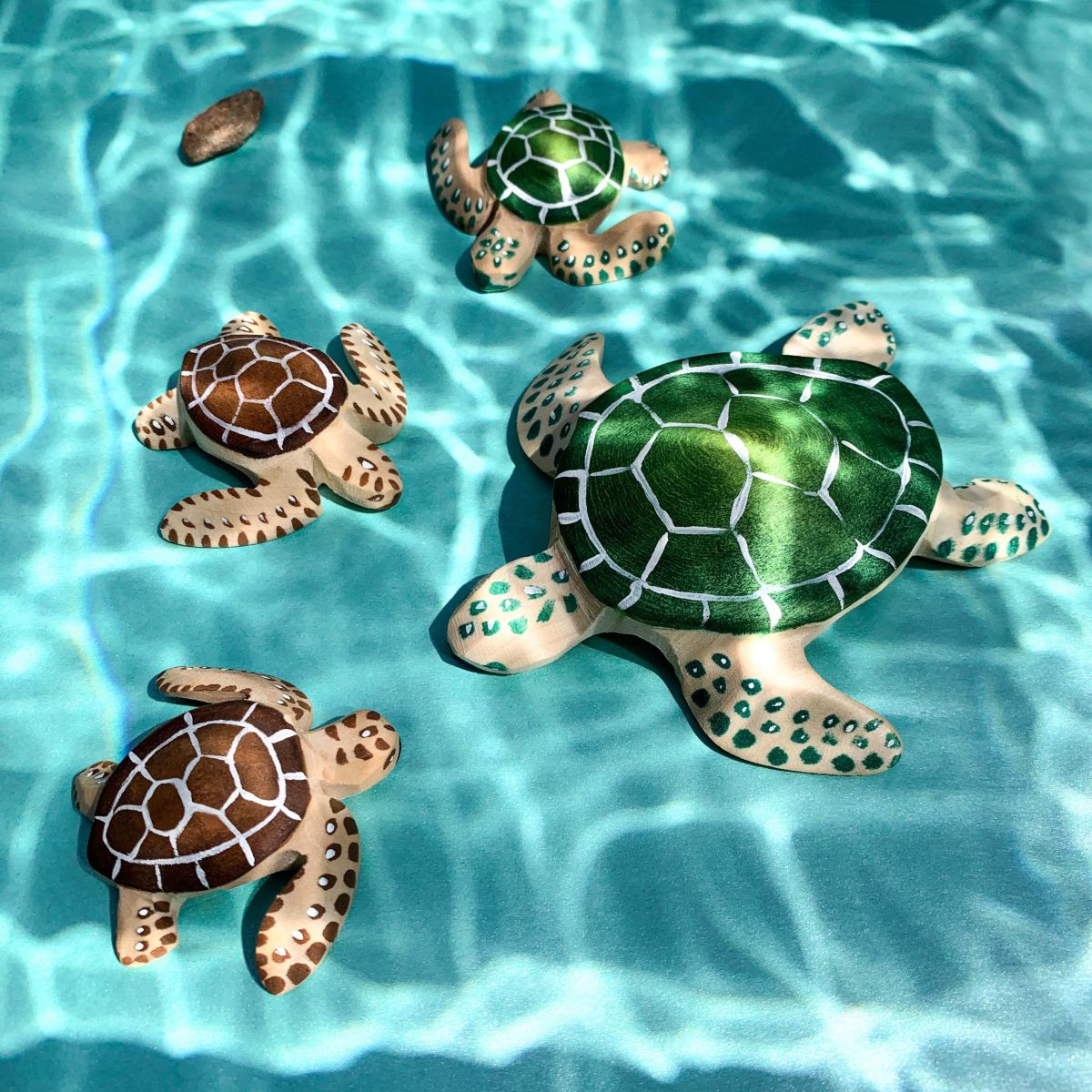 Bumbu Toys - Baby schildpad bruin - Playlaan