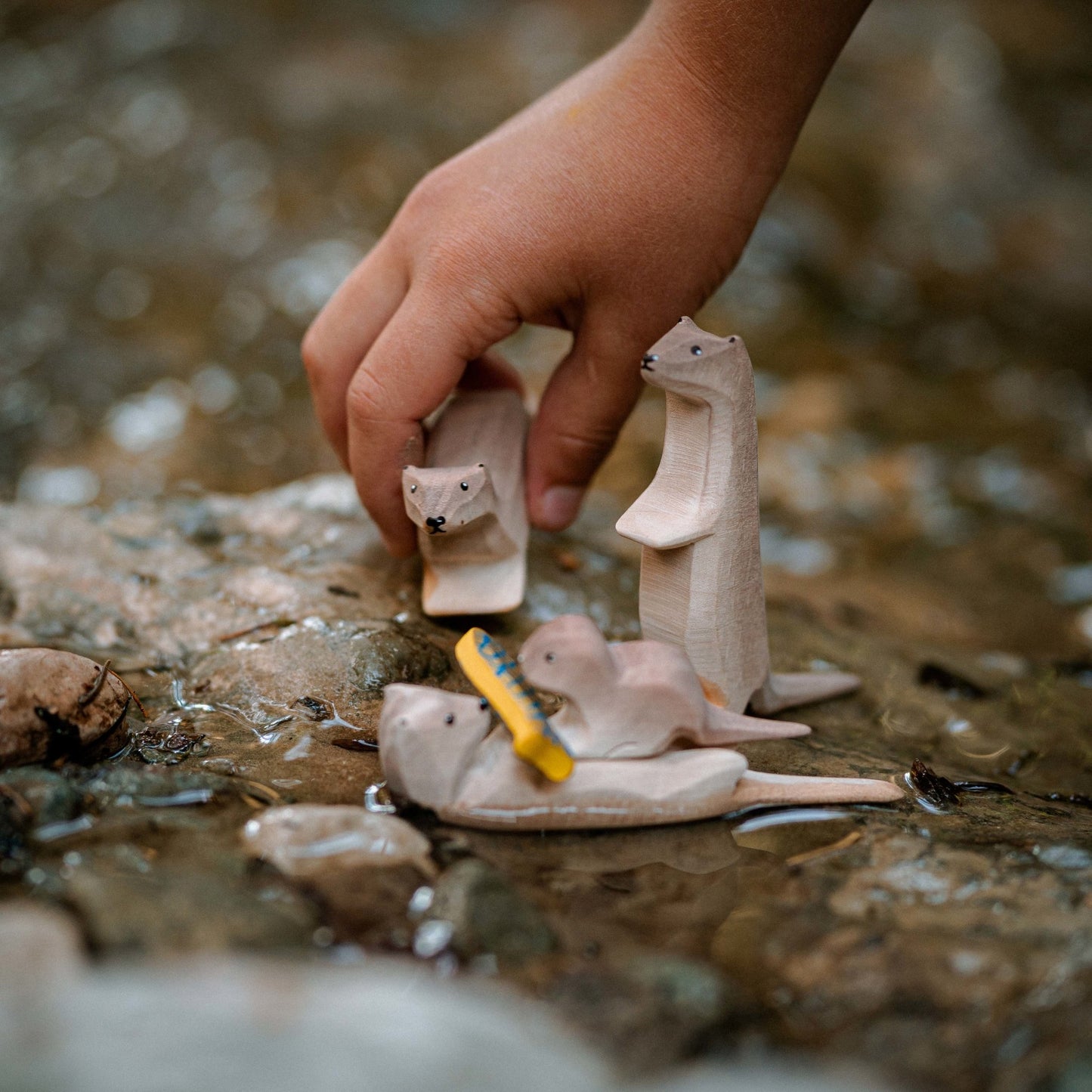 Bumbu Toys - Otter familie set - Playlaan