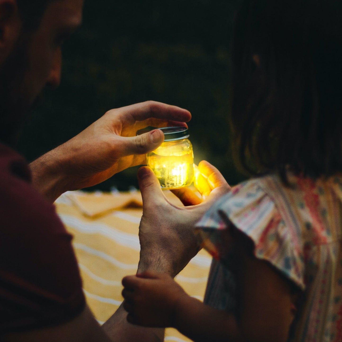 Glo Pals - Glo Pals Light Up Character - Alex - Playlaan