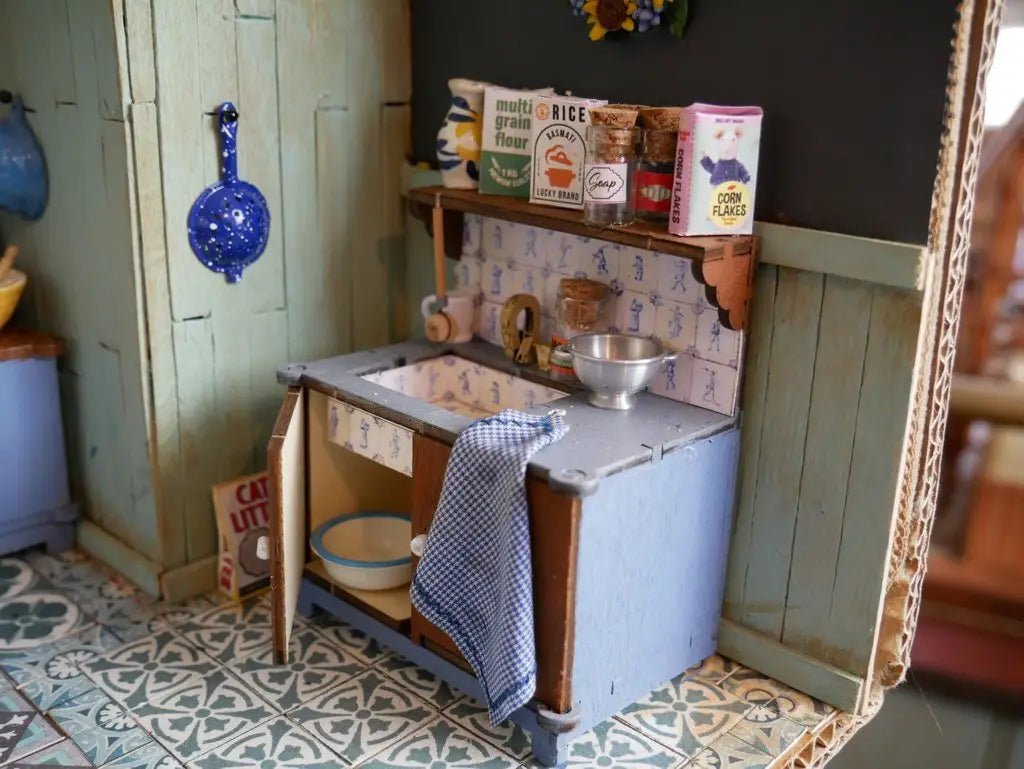 Het Muizenhuis - Kids Diy Dollhouse Furniture Kit - Kitchen (Scale 1:12) - Playlaan