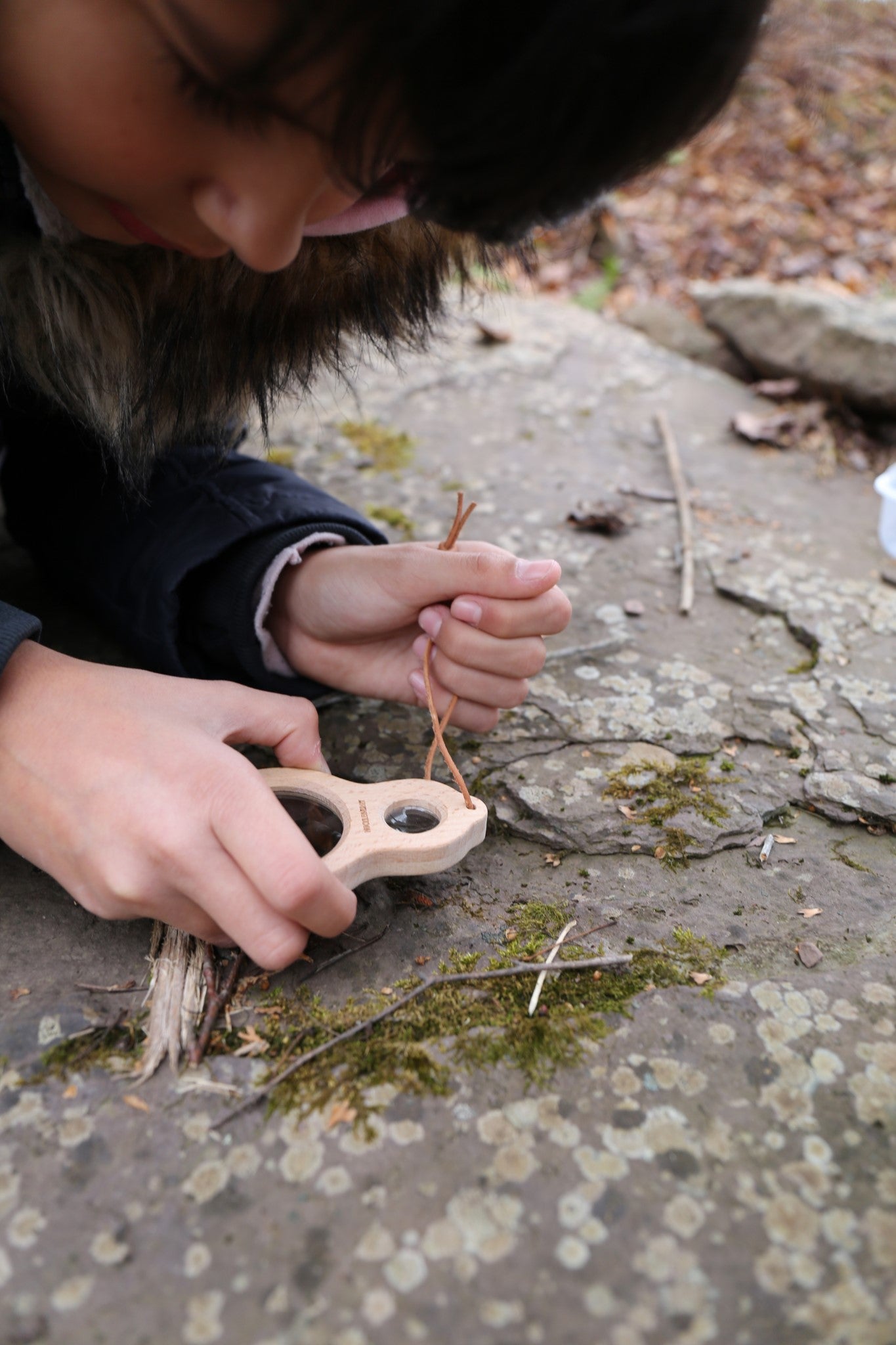Huckleberry - Dubbele Vergrootglas FSC Hout - Playlaan