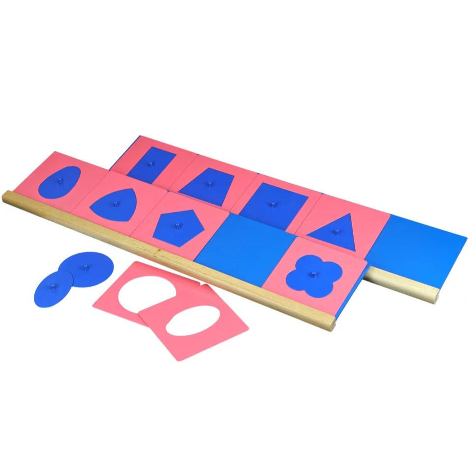 Moyo Montessori - Metalen inlegfiguren met twee lessenaars - Playlaan