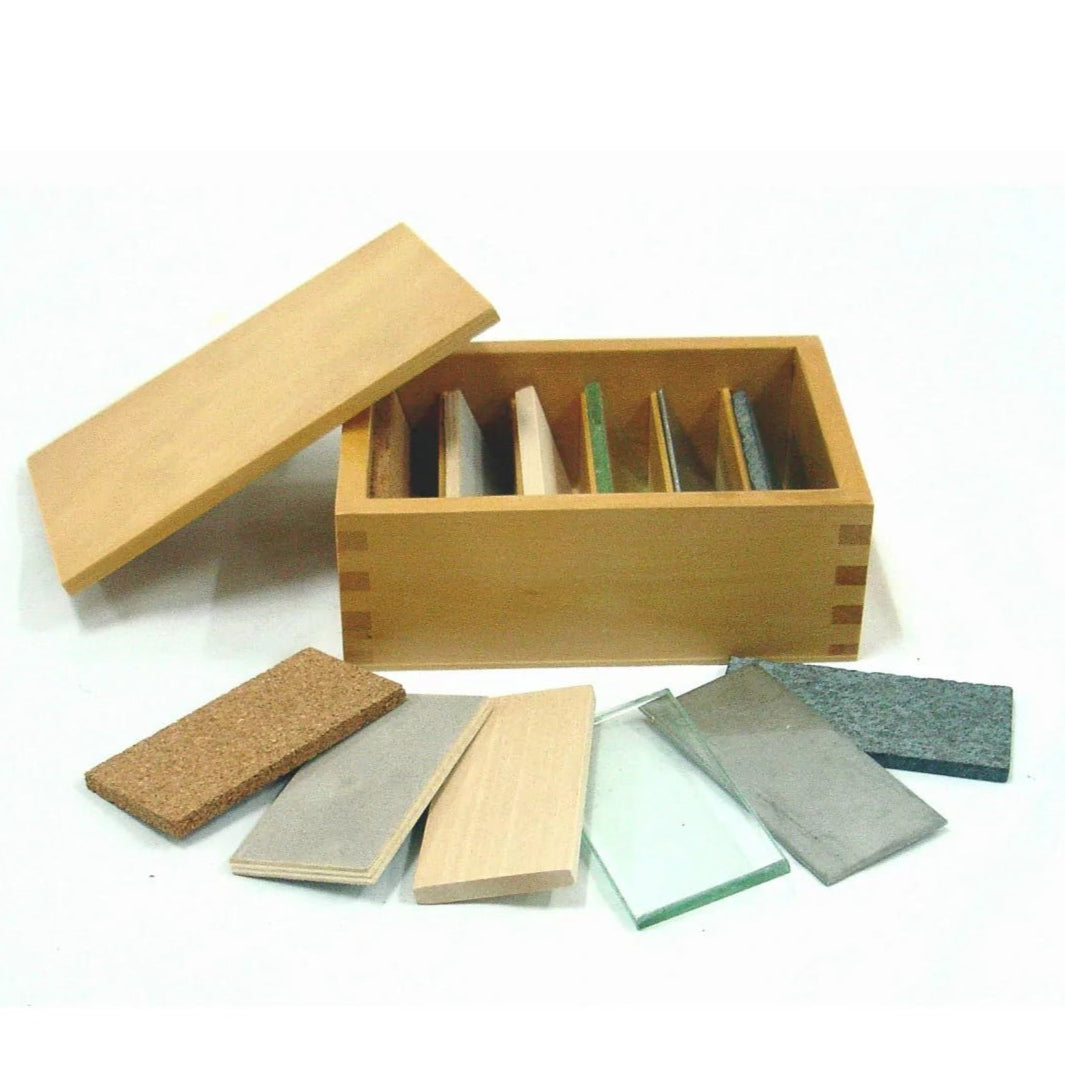 Moyo Montessori - Thermische plankjes in kistje - Playlaan