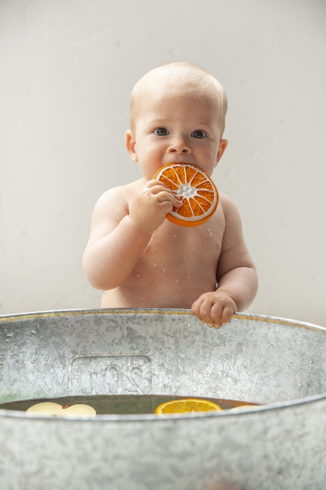 Oli&Carol - Clementino The Orange - Playlaan