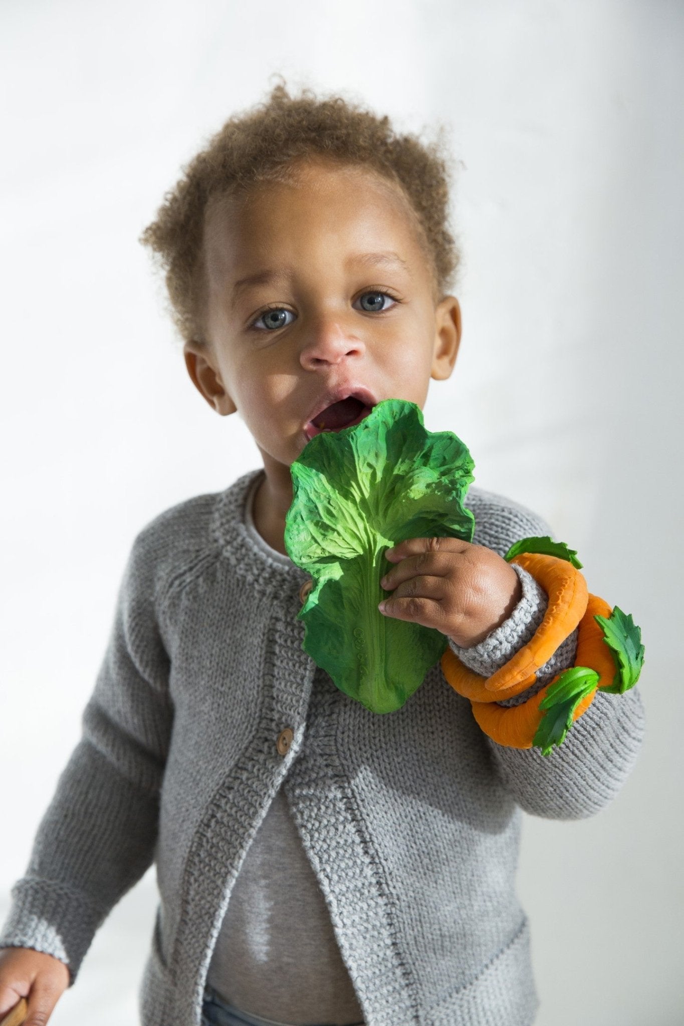 Oli&Carol - Kendall The Kale - Playlaan
