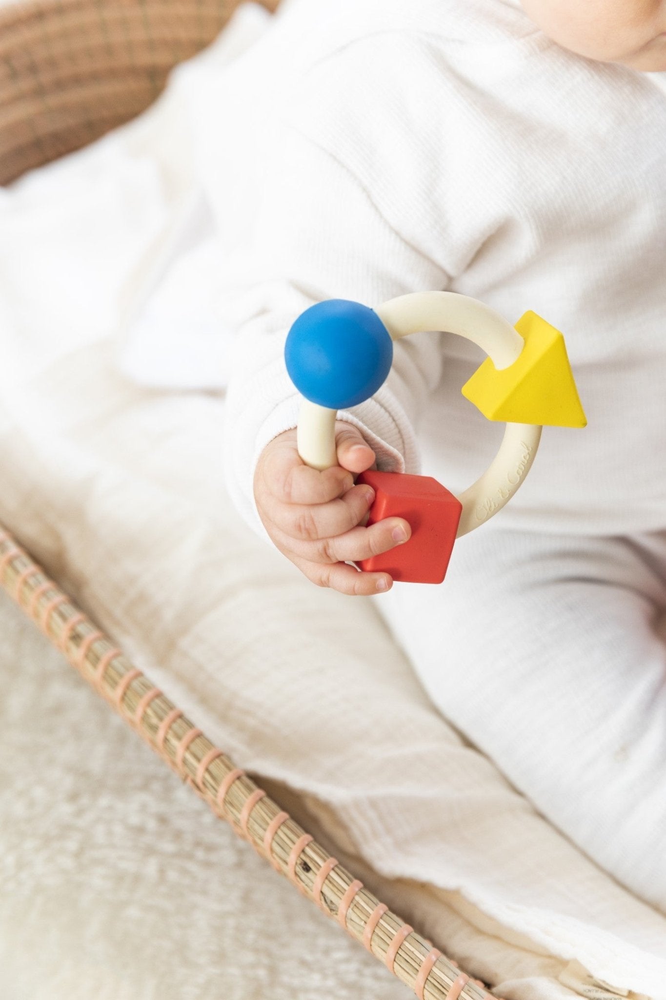 Oli&Carol - Oli&Carol X Bauhaus Movement Teething Ring Basic - Playlaan