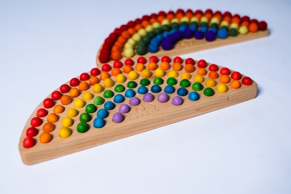 Pagalou - Small Montessori Rainbow With Wooden Balls - Playlaan
