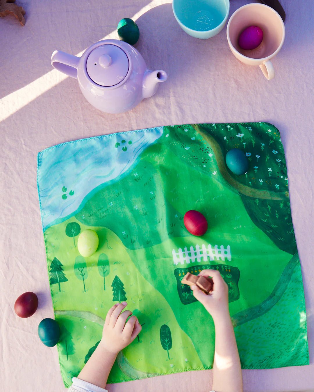 Sarah's Silks - Playmap - Garden - Playlaan