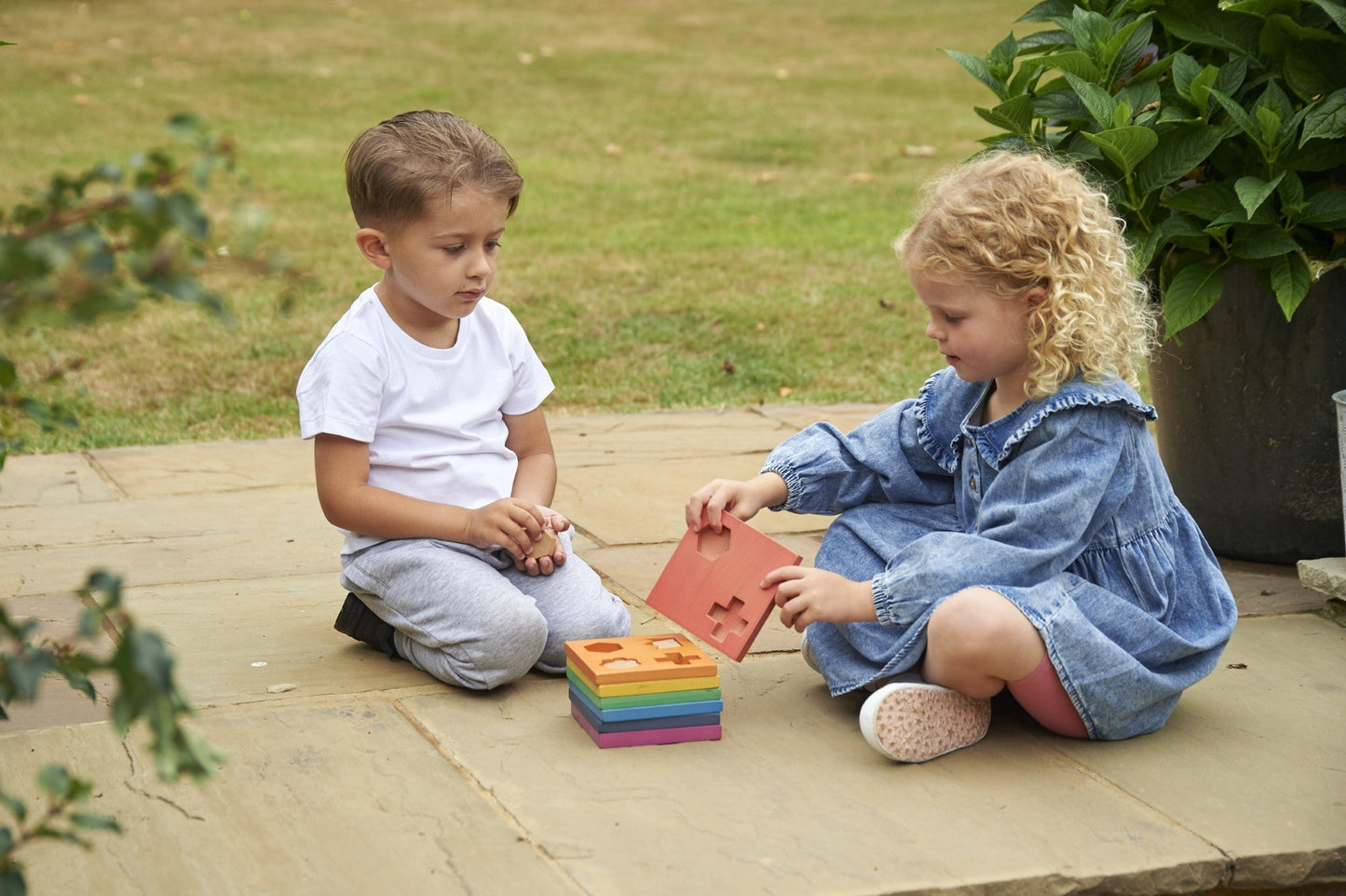 Tickit - Houten Regenboog Shape Stacker - Playlaan