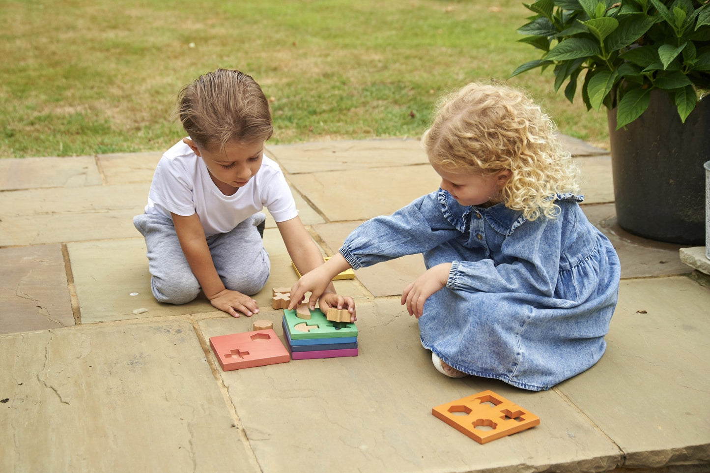 Tickit - Houten Regenboog Shape Stacker - Playlaan