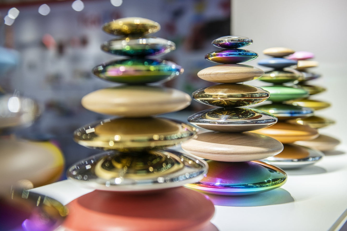 Tickit - Sensory Reflective Colour Burst Buttons - Playlaan