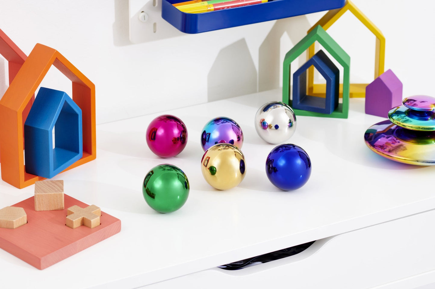 Tickit - Sensory Reflective Colour Mystery Balls Pk6 - Playlaan
