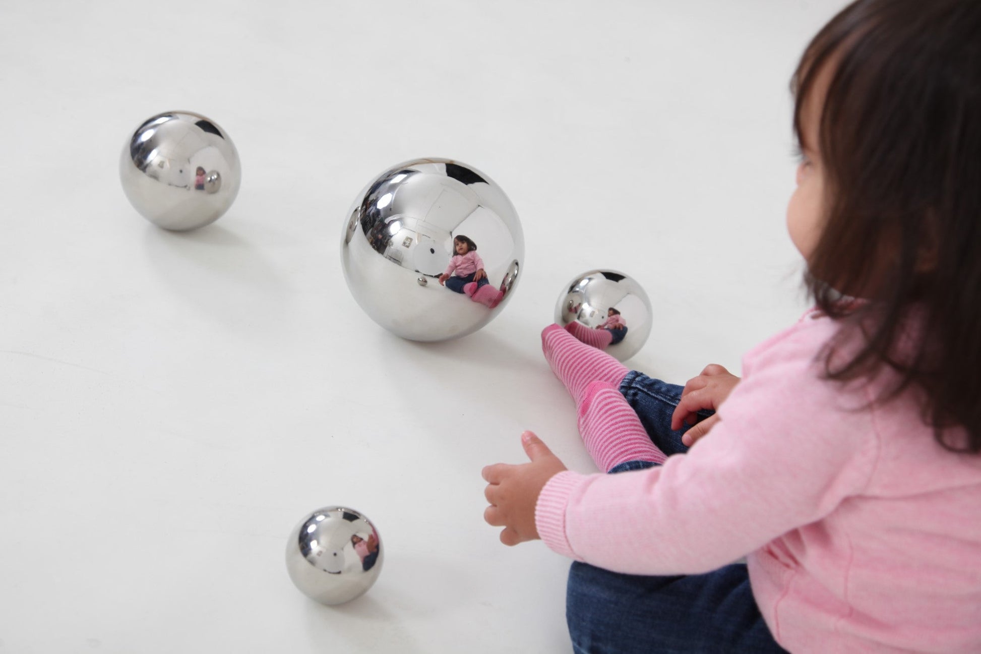 Tickit - Sensory Reflective Silver Balls - Playlaan
