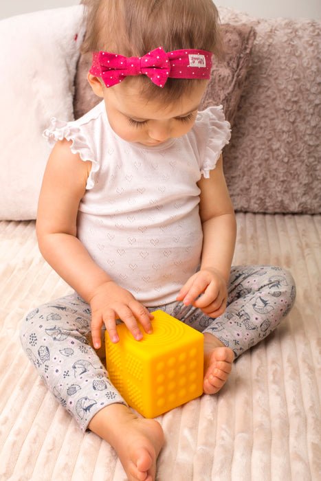 Tullo - Sensorische kubus - geel - Playlaan