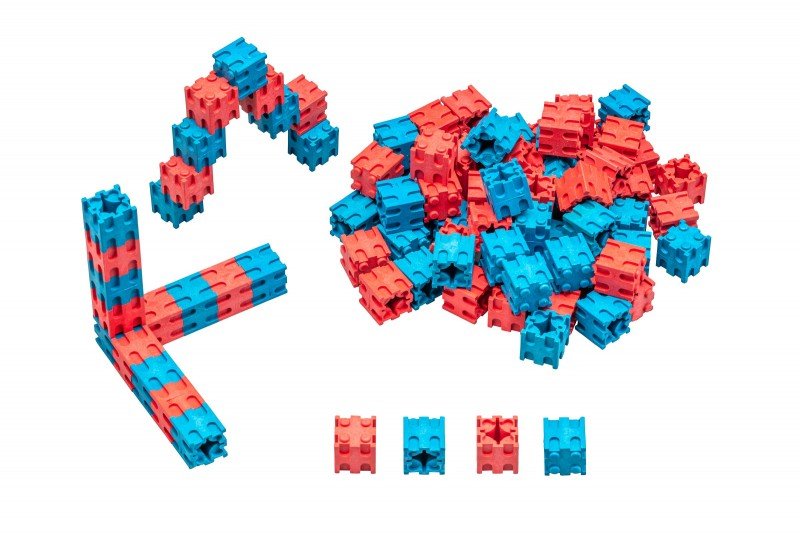 Wissner - Interlocking kubussen rood/blauw 2x2 cm ( 100 stuks), in kartonnen doosje met instructie - Playlaan