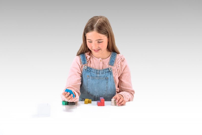 Wissner - Soma Cube in 7 kleuren in doosje met deksel - Playlaan