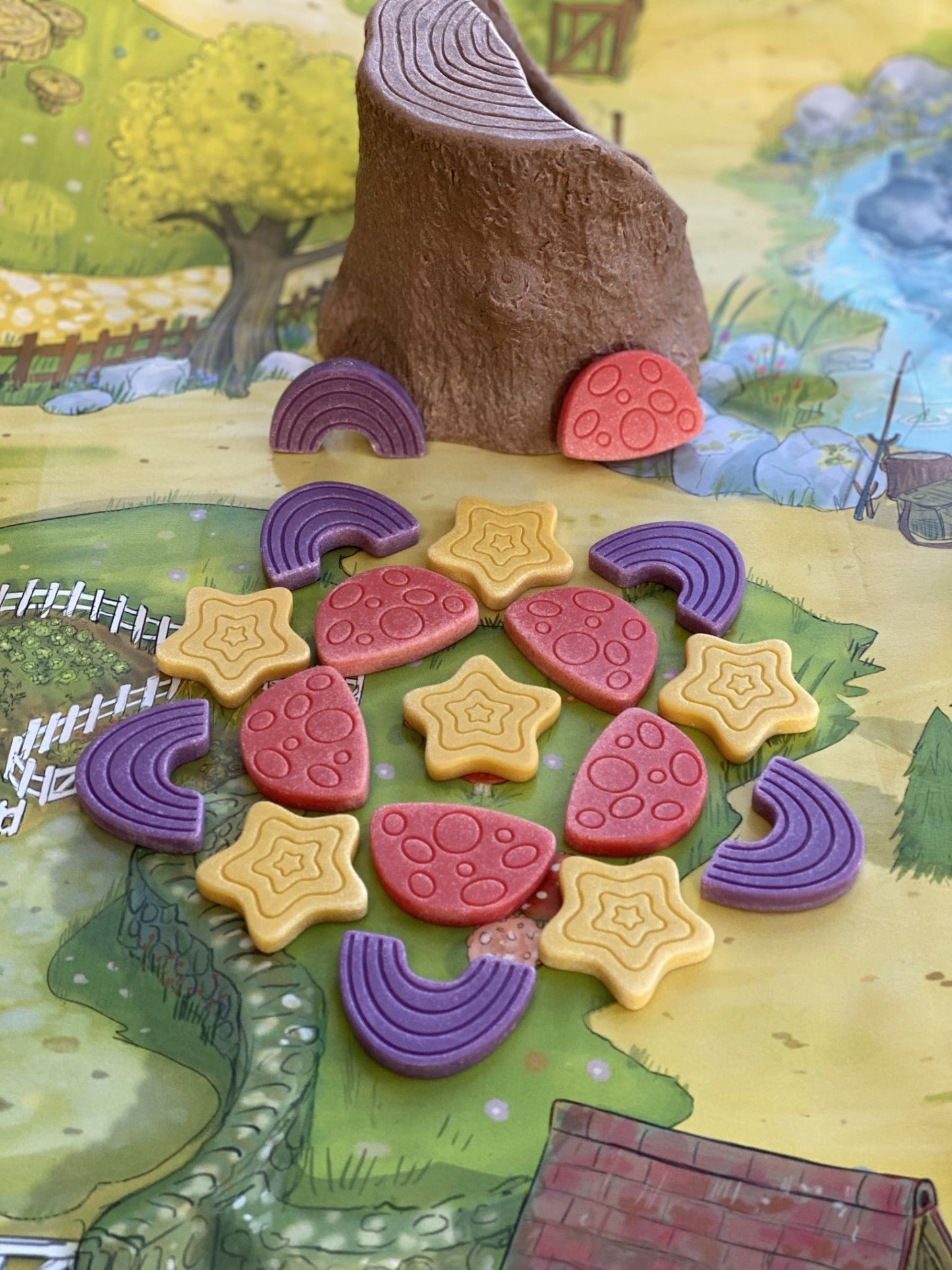 Yellow Door - Scenery Stones - Fairy Tale Play - Playlaan