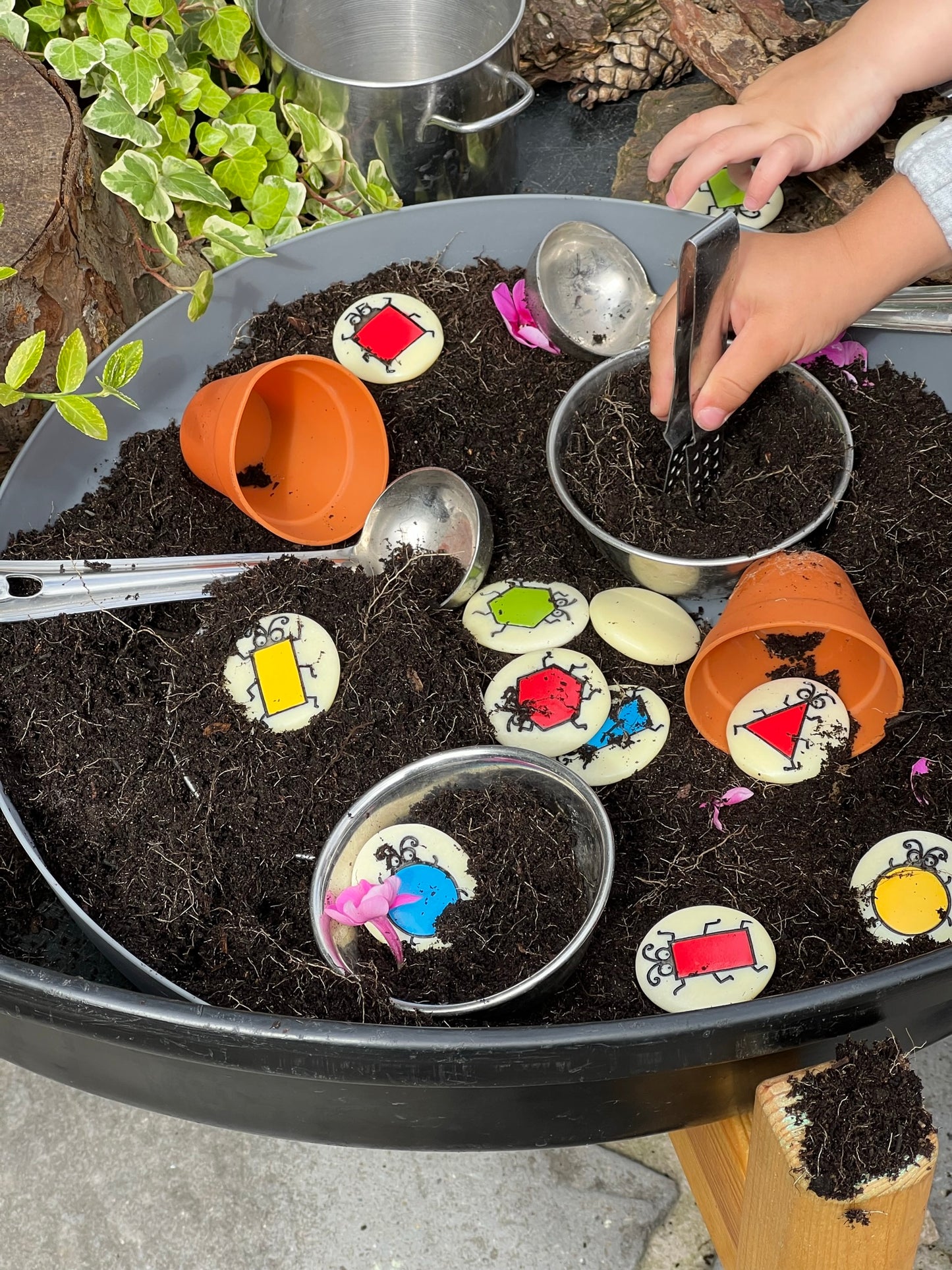 Yellow door - Sensorische sorteerstenen