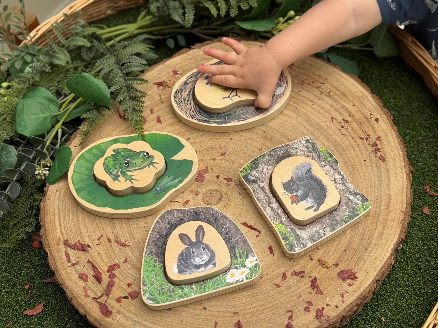 Yellow door - Voel- en zoekspel - bosdieren